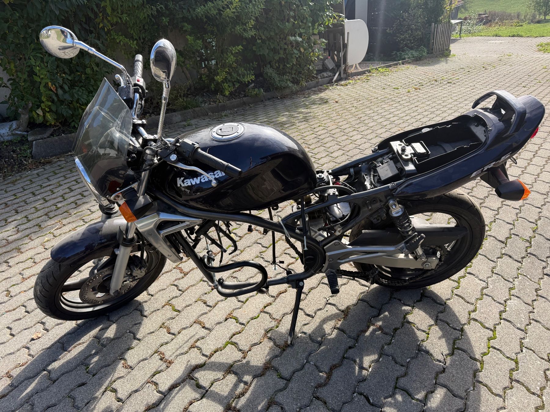 Kawasaki Strada: Kawasaki ER-5 Defekt – Usato da Bichelsee venduto da Toeffklinik 1