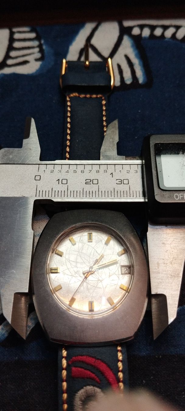 Orologi: Montre récupération – Usato da La Chaux-de-Fonds venduto da jac_9llg 7