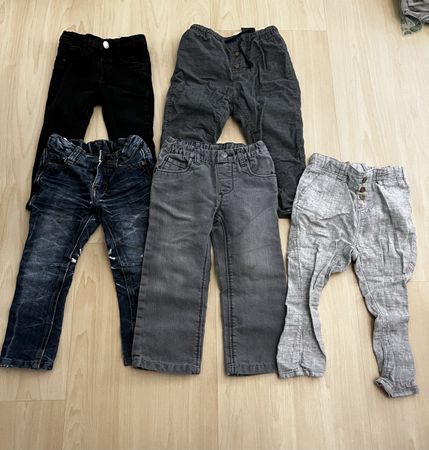 Hosen Grösse 92 und 98