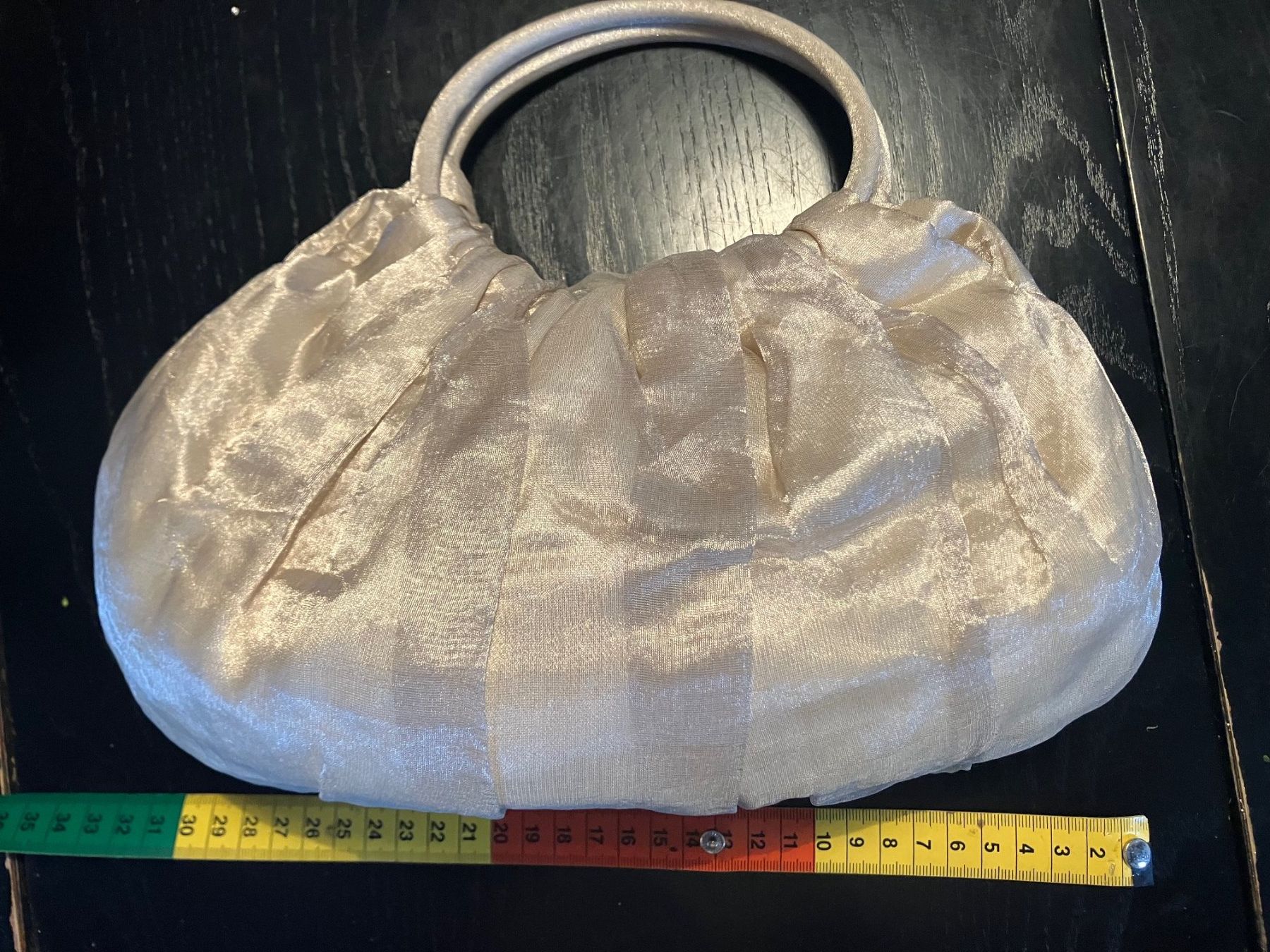 Taschen für Damen: Pochette élégante – Neu (gemäss Beschreibung) aus Gordevio von MyPaprika
