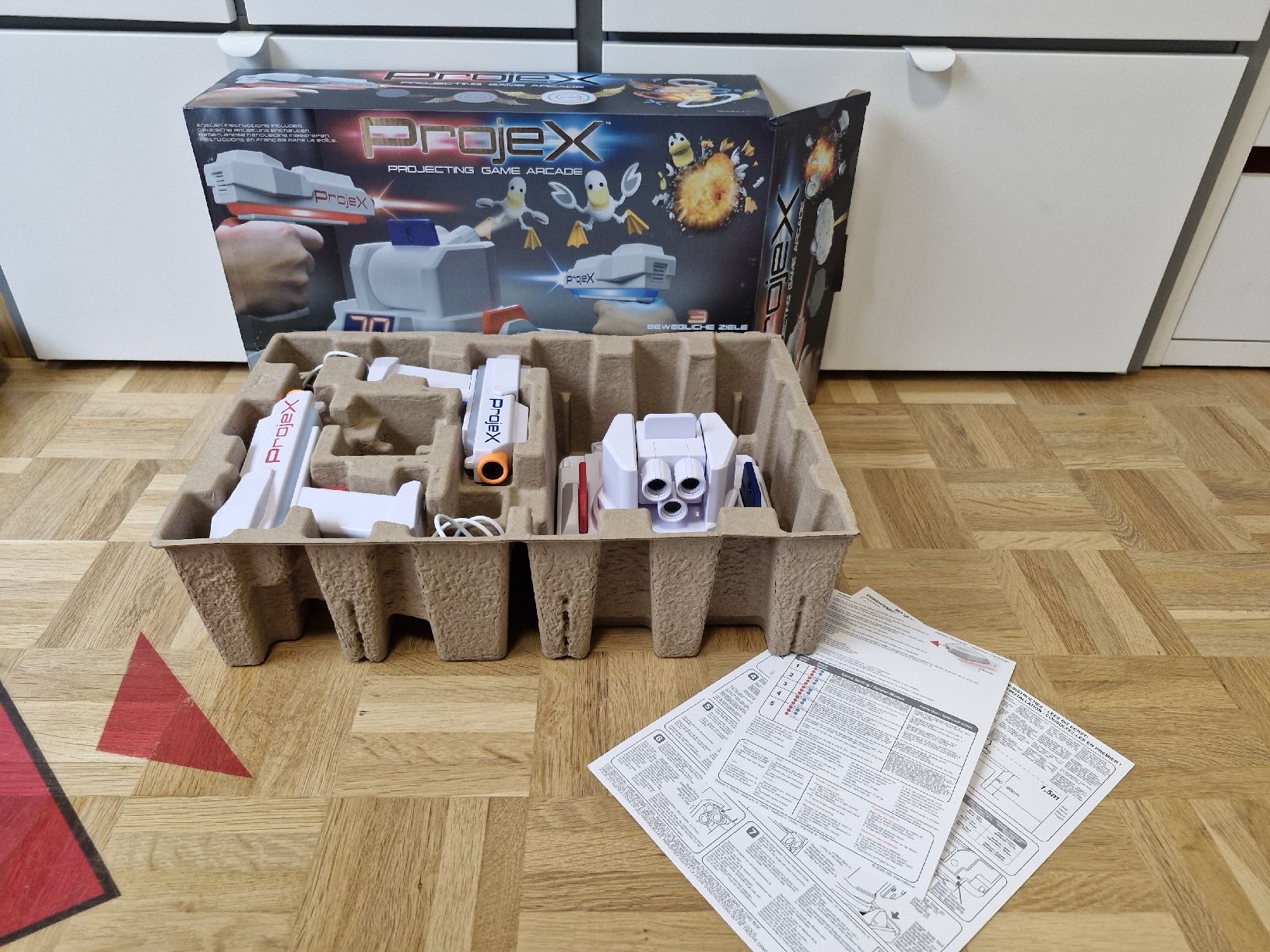 Spielzeuge: Projex Projecting Game Arcade neuwertig – Gebraucht aus ebmatingen von wady25x26x 2