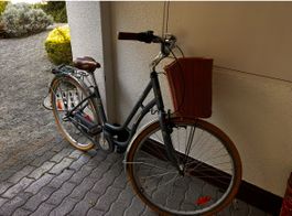 Damenfahrrad/Citybike mit Korb