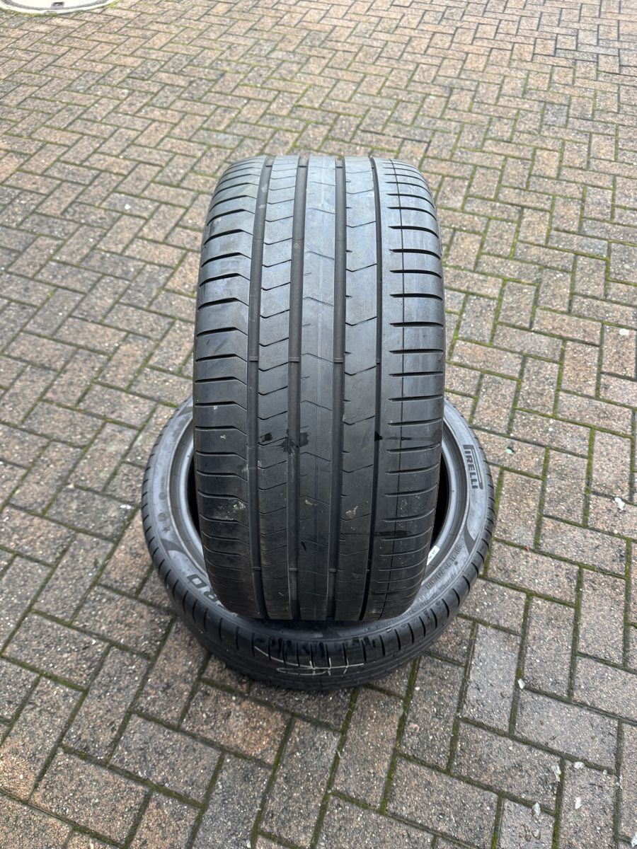 Pneumatici & Ruote complete: 275/35R20 Sommerreifen Pirelli RunFlat – Usato da Aristau venduto da 020214