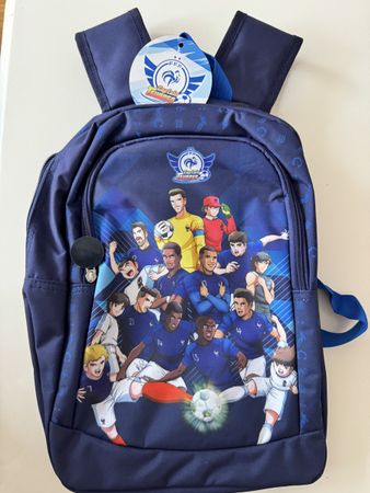 Captain Tsubasa Fanartikel-Set: 4 Teile für Fussballfans ⚽