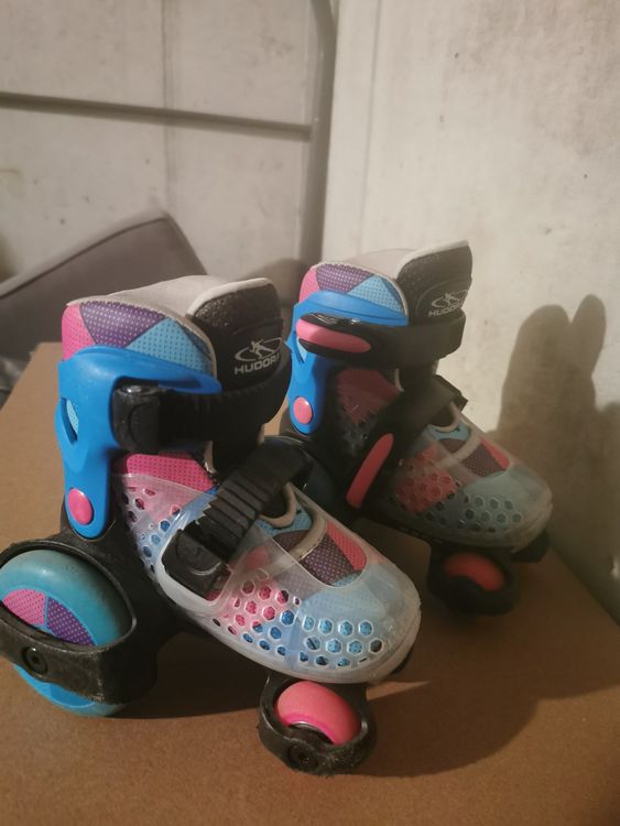 Pair of rollerskates for kids Hudora, size 2629 Kaufen auf Ricardo