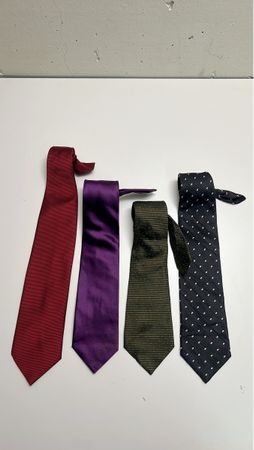 Krawatten Set, 4 Stück, Seide, Top Zustand, Herrenmode