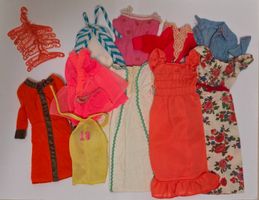 Lot vêtements Barbie Best Buy de 1974 à 1978