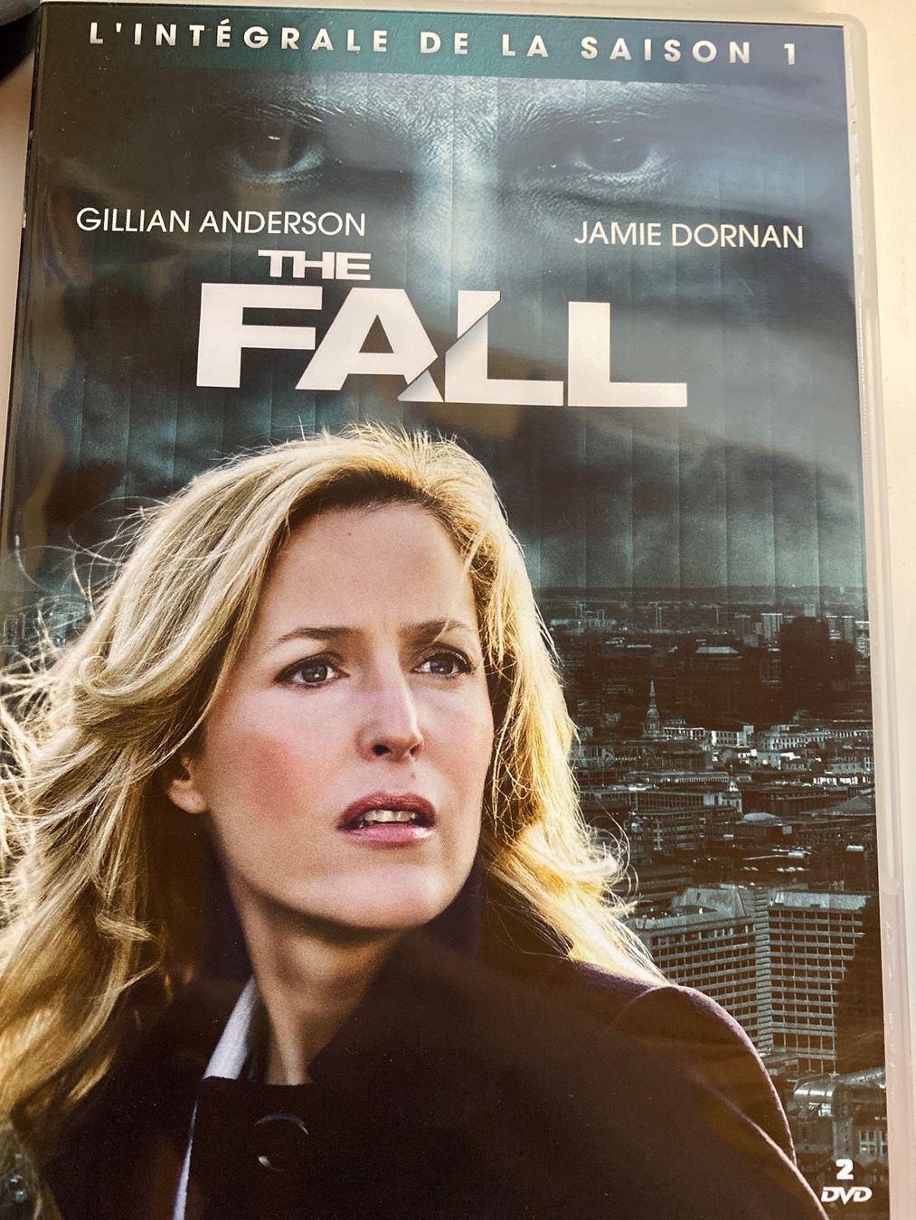 TV-Serien: THE FALL - 3 SAISONS - GILLIAN ANDERSON – Gebraucht aus Le Brassus von