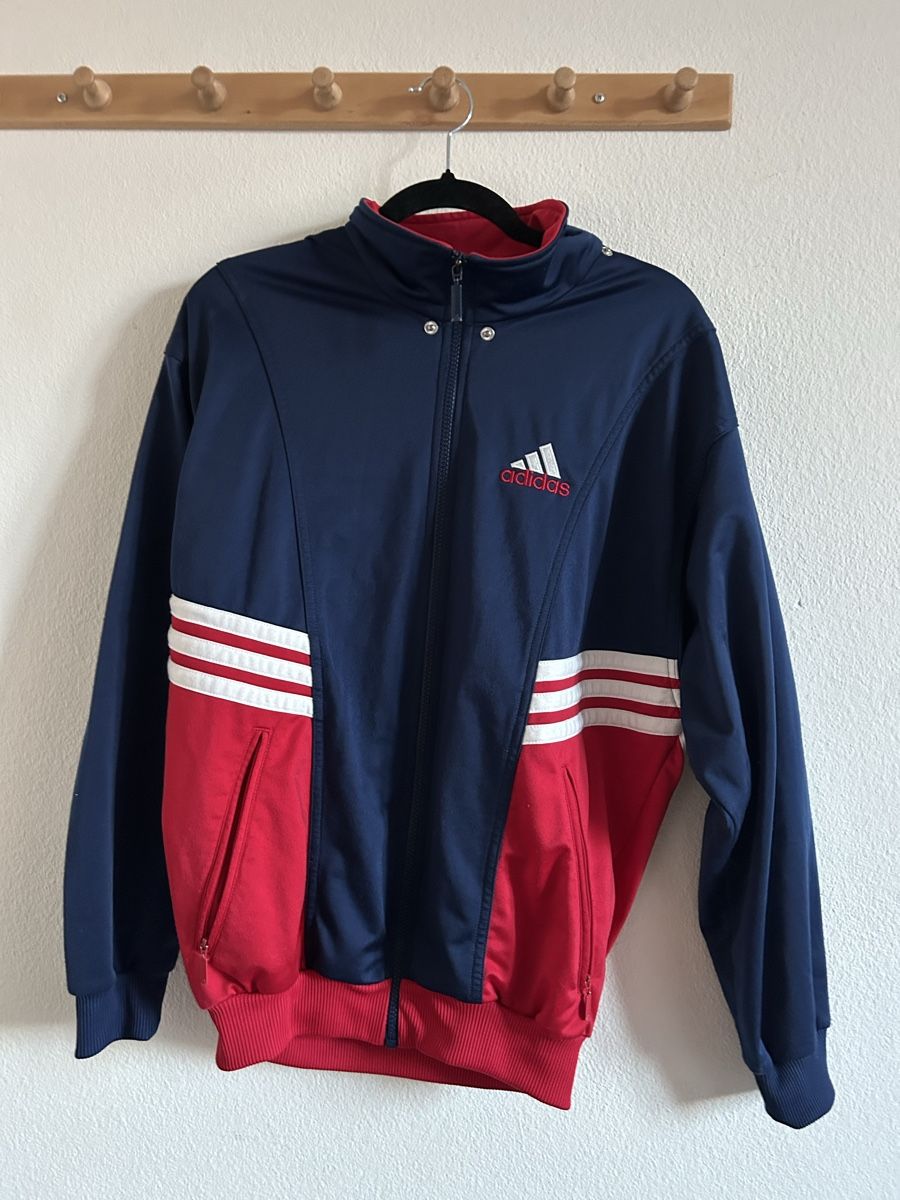Adidas Jacken: Veste Adidas – Gebraucht aus Grand-Lancy von eli_x5k9