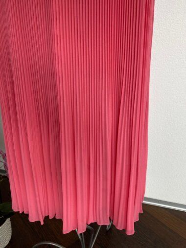 Madeleine Vestiti: Wunderschönes Plisseekleid Madeleine/Elégance Gr. 46 – Nuovo (secondo la descrizione) da Füllinsdorf venduto da Sunnebliemli7 5