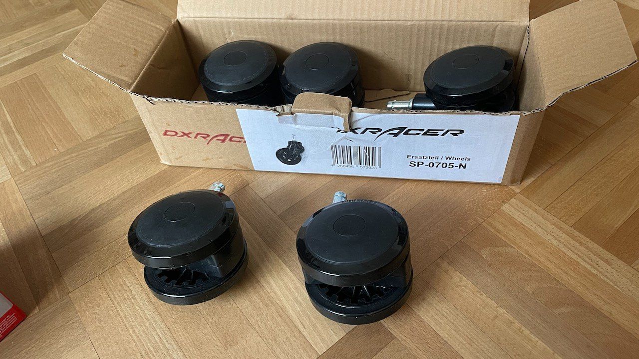Sonstiges zum Lager & Transport: DXRacer Wheels neu – Neu (gemäss Beschreibung) aus Düdingen von Sidney04