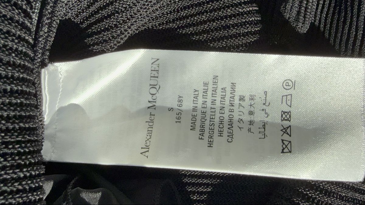 Alexander Mcqueen Gonne: ALEXANDER MCQUEEN Set Rock + Oberteil S neu NP 1900 – Nuovo (secondo la descrizione) da Zürich venduto da Nellyville73 5