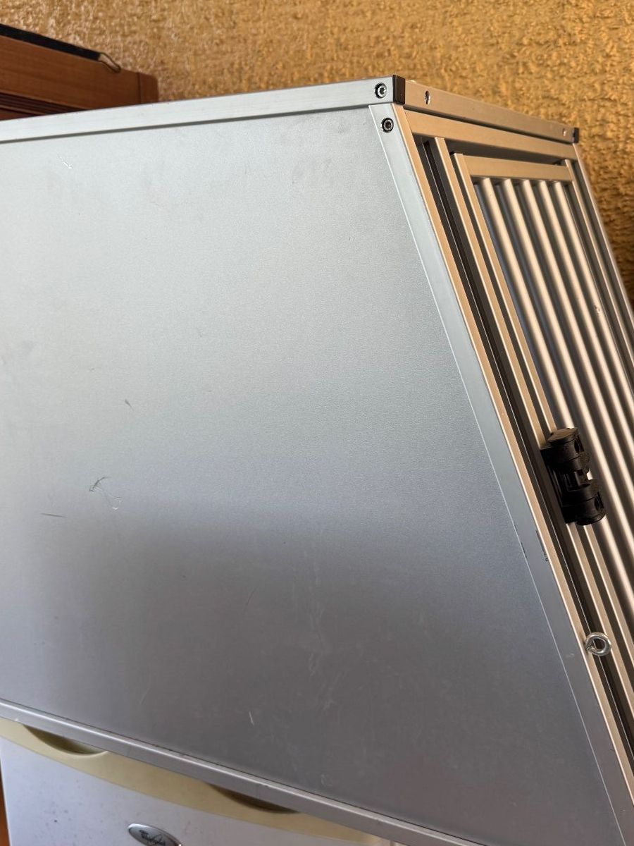 Cages, transport & sécurité: Hundebox – D'occasion à Rombach par Juspola 1