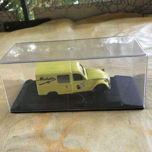 Citroën Modellini d'auto: CITROEN MICHELIN – Nuovo e nell'imballaggio originale da Ostermundigen venduto da wini63