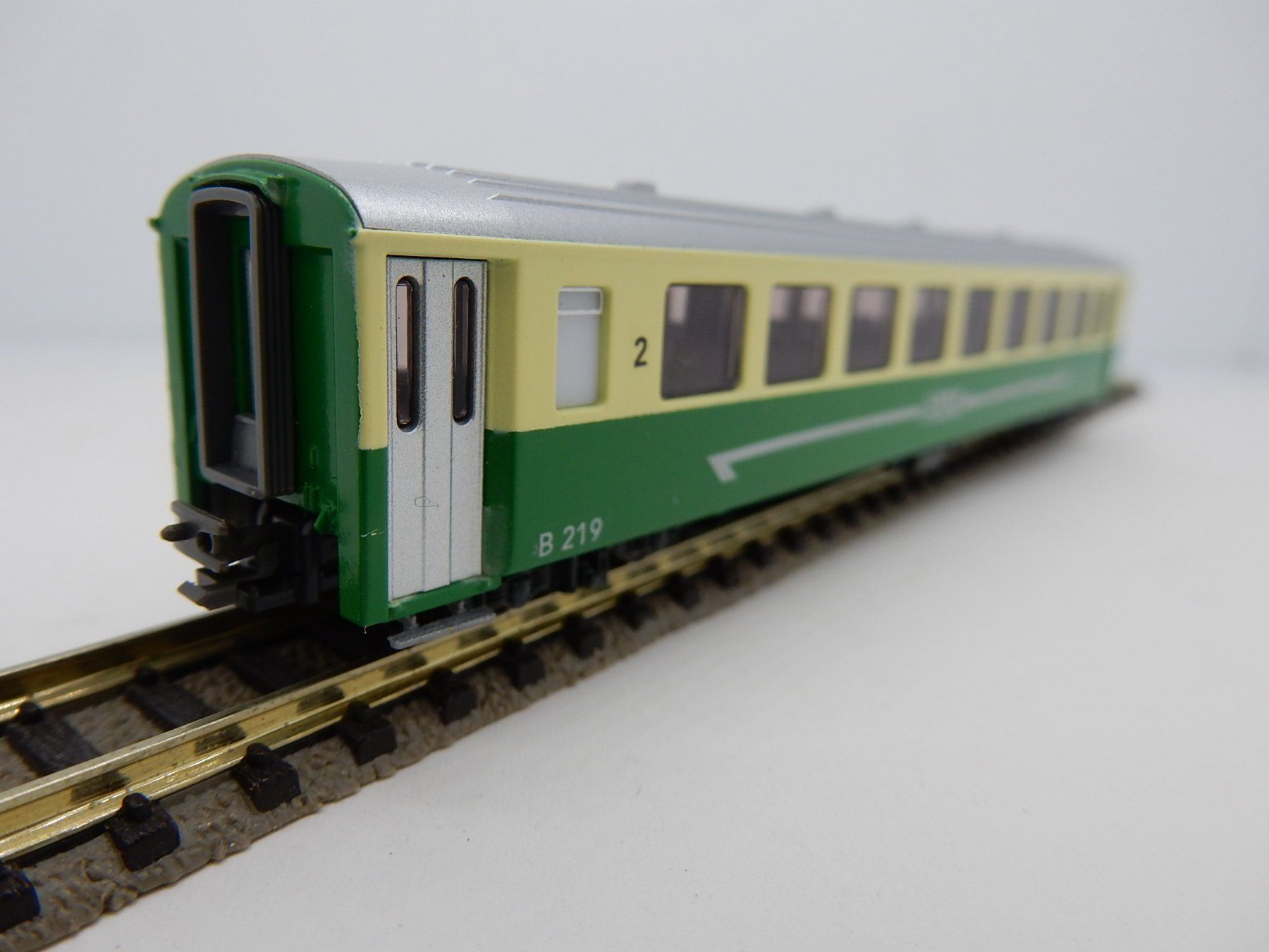 Kato Modelleisenbahnen: N- "BAM" Bière - Apples - Morges - Voiture EW  - 2 Cl. – Neu (gemäss Beschreibung) aus Locarno von Gudrun2 3