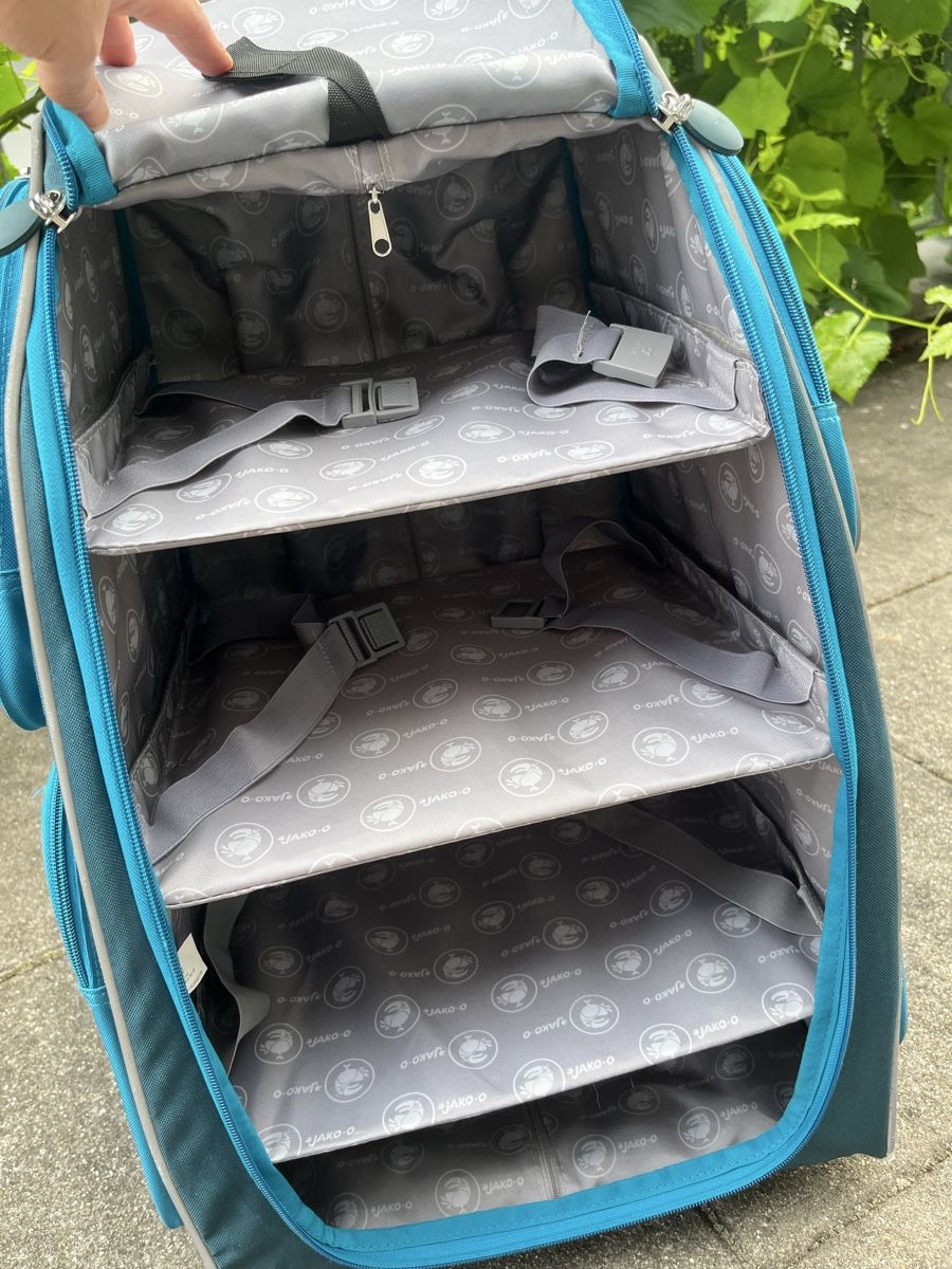 Valigie & Borse: Trolley / Kinderkoffer / Dchrankkoffer Jakoo – Usato da Wil ZH venduto da Wonderwoman76 1
