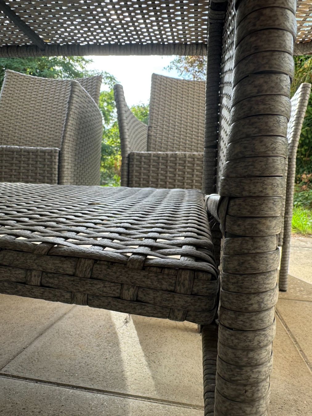 Tischset: Gartenmöbel-set – Gebraucht aus Neuhausen Am Rheinfall von HF99 4