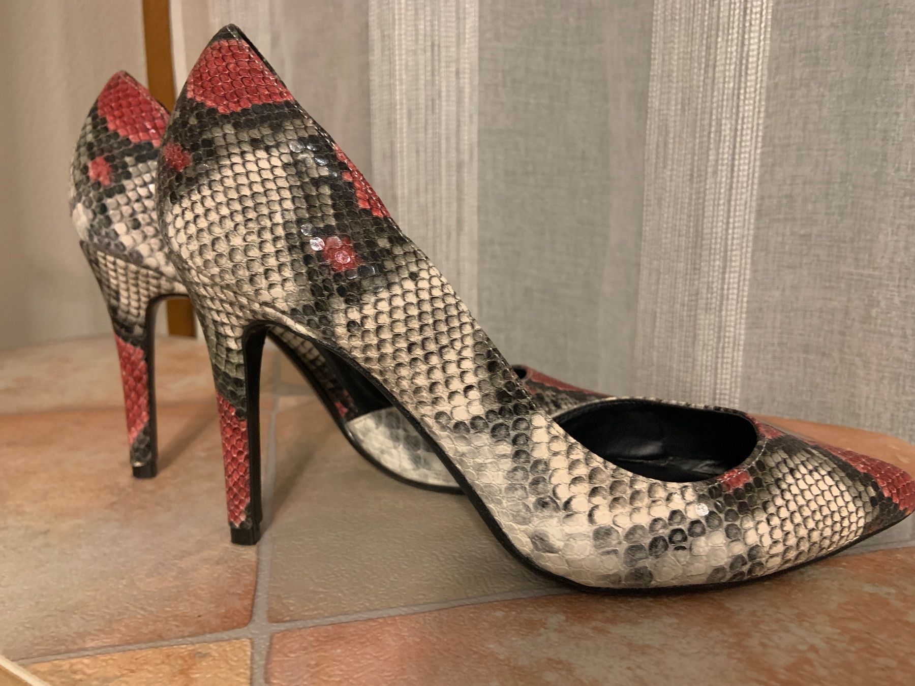 Mango Scarpe da donna: Scarpe decolte’ MANGO pitonate – Usato da Grono venduto da tes_6t5v 3