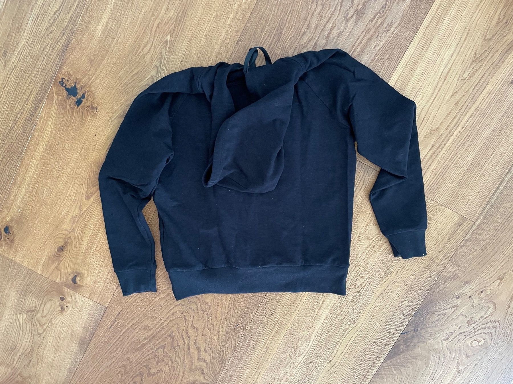 Pullover & Sweatshirts: Mädchen Hoodie – Gebraucht aus Seewen von dvh05 2