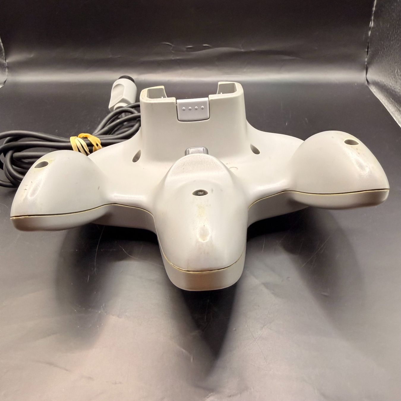 Nintendo Controller: Nintendo 64 Controller Grau – optische Mängel – Usato da Düdingen venduto da Nerdworld 4