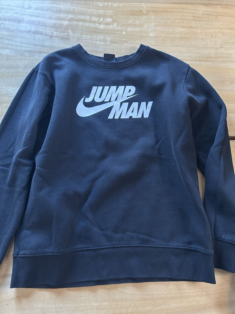 Jordan Pulls et sweat-shirts: Pull Jordan – D'occasion à Muraz (Collombey) par Jul_ff 1