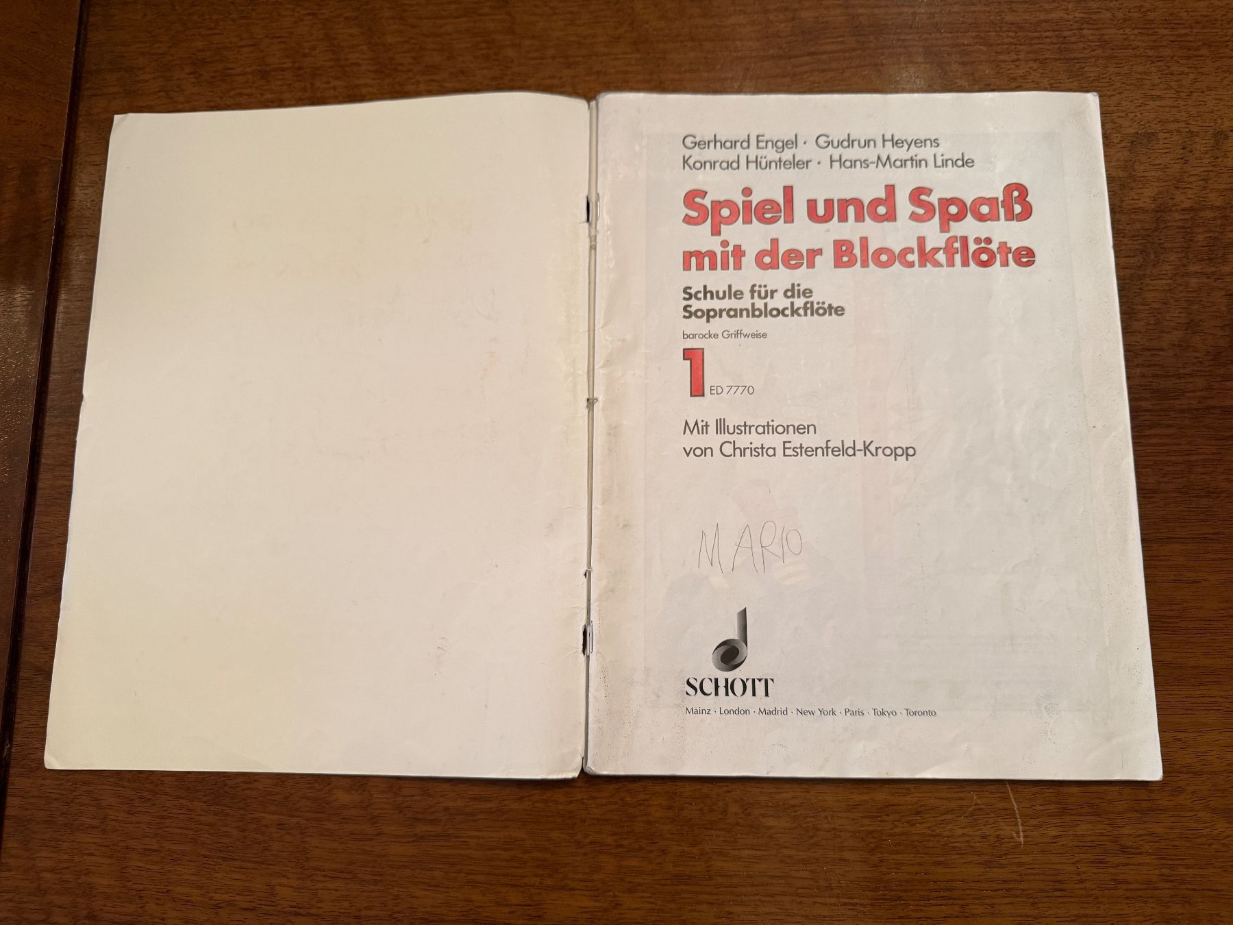 Libri: Blockflötenschule Spiel und Spass 1 Schott gebraucht – Usato da Erstfeld venduto da Mario_boe0 1