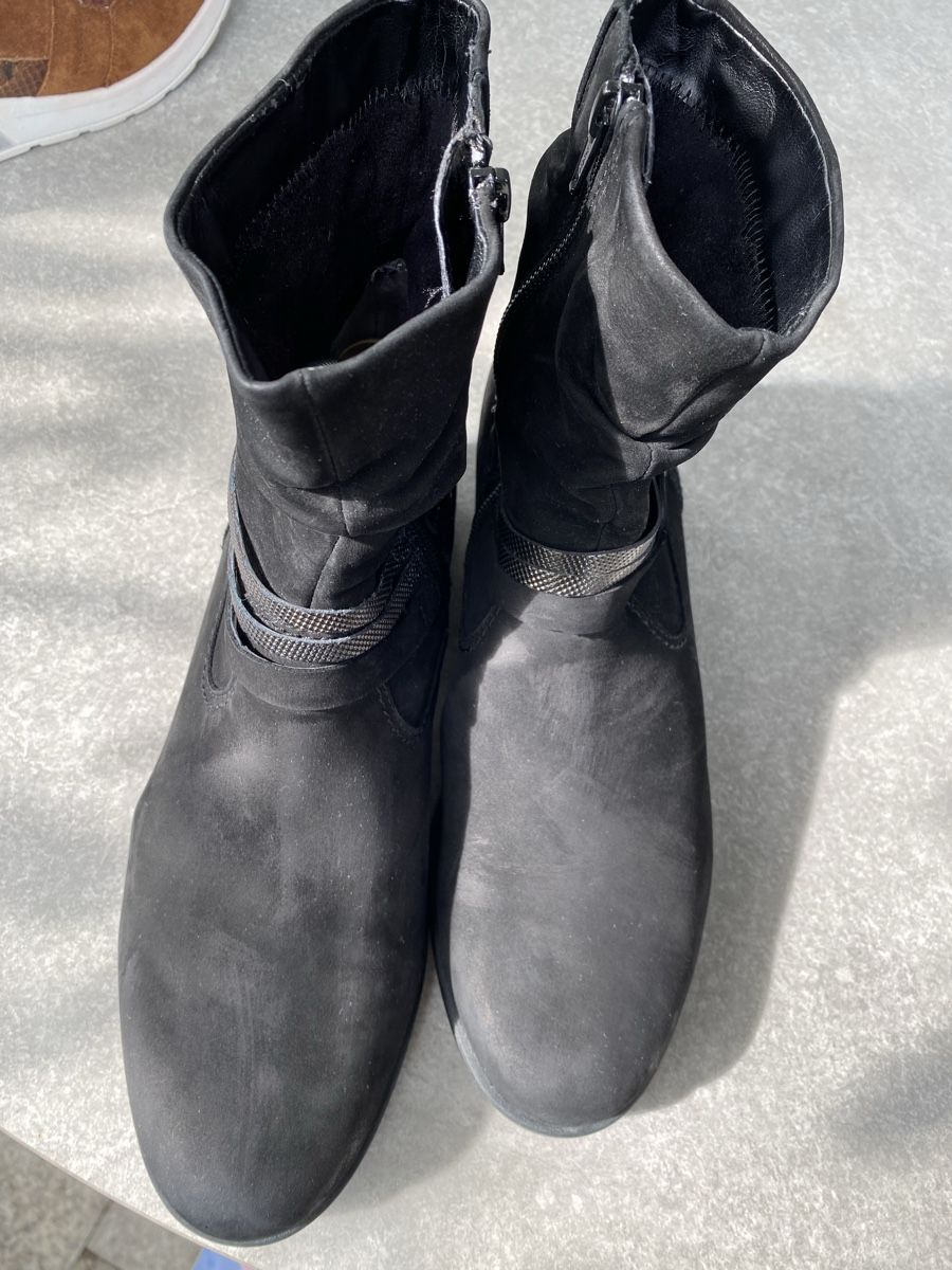 Gabor Damenschuhe: Gabor Stiefeletten, schwarz, Grösse 41 – Gebraucht aus Hünenberg von a.u.849 2