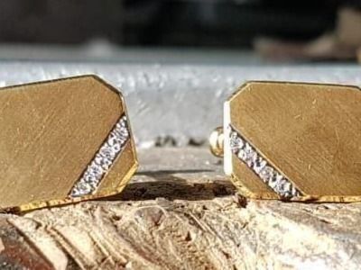 Manschettenknöpfe: Wunderschöne Manschettenknöpfe aus 18kt. – Neu (gemäss Beschreibung) aus Unterägeri von Altgoldschmuck 1
