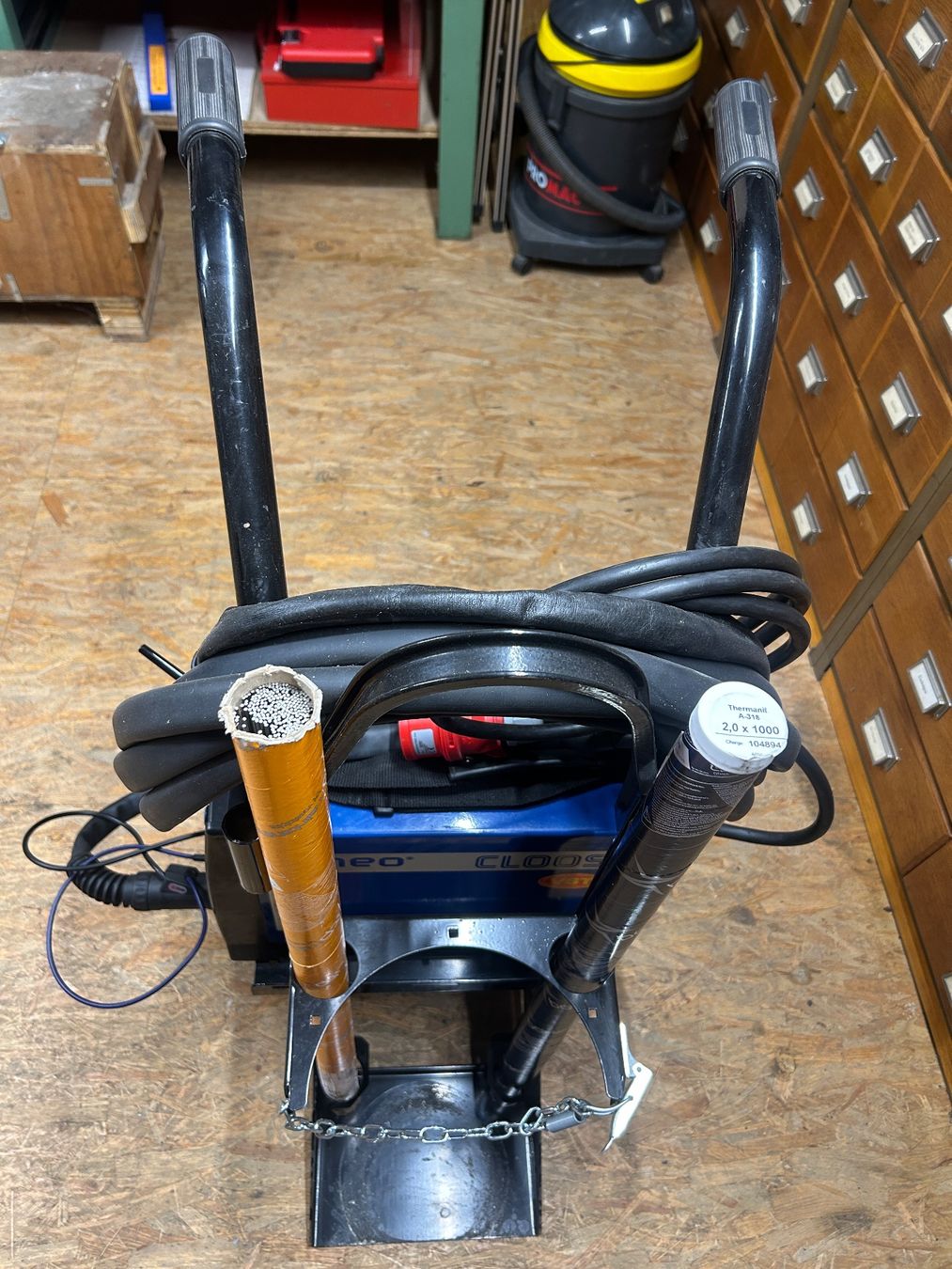 Tutte le macchine: CLOOS GL 302 DC TIG – Usato da Rothenfluh venduto da BitterlinPartner 1