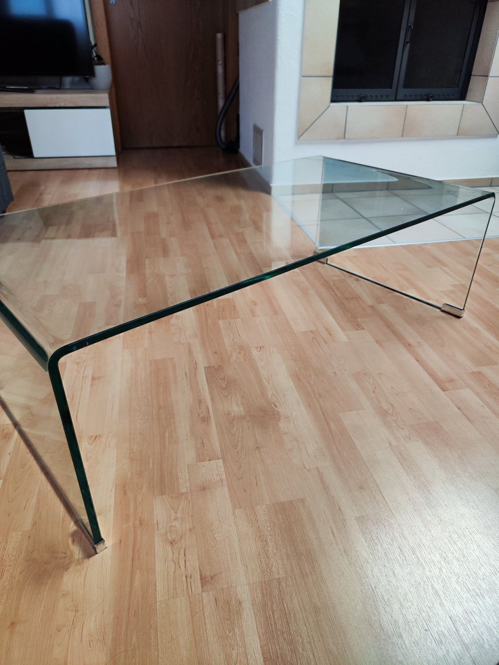 Tische: Glass Sofa Tish – Gebraucht aus Bürglen UR von fan_8ygz