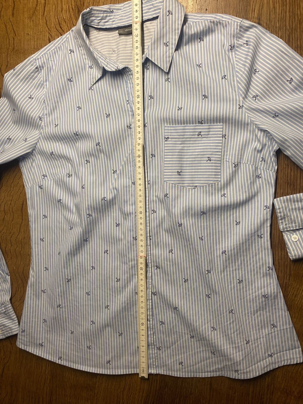 C&A Camicette: HEMD/BLUSE ca.Gr.36/38 gestreift blau weiss mit Muster – Usato da Frauenfeld venduto da Boldi46 4