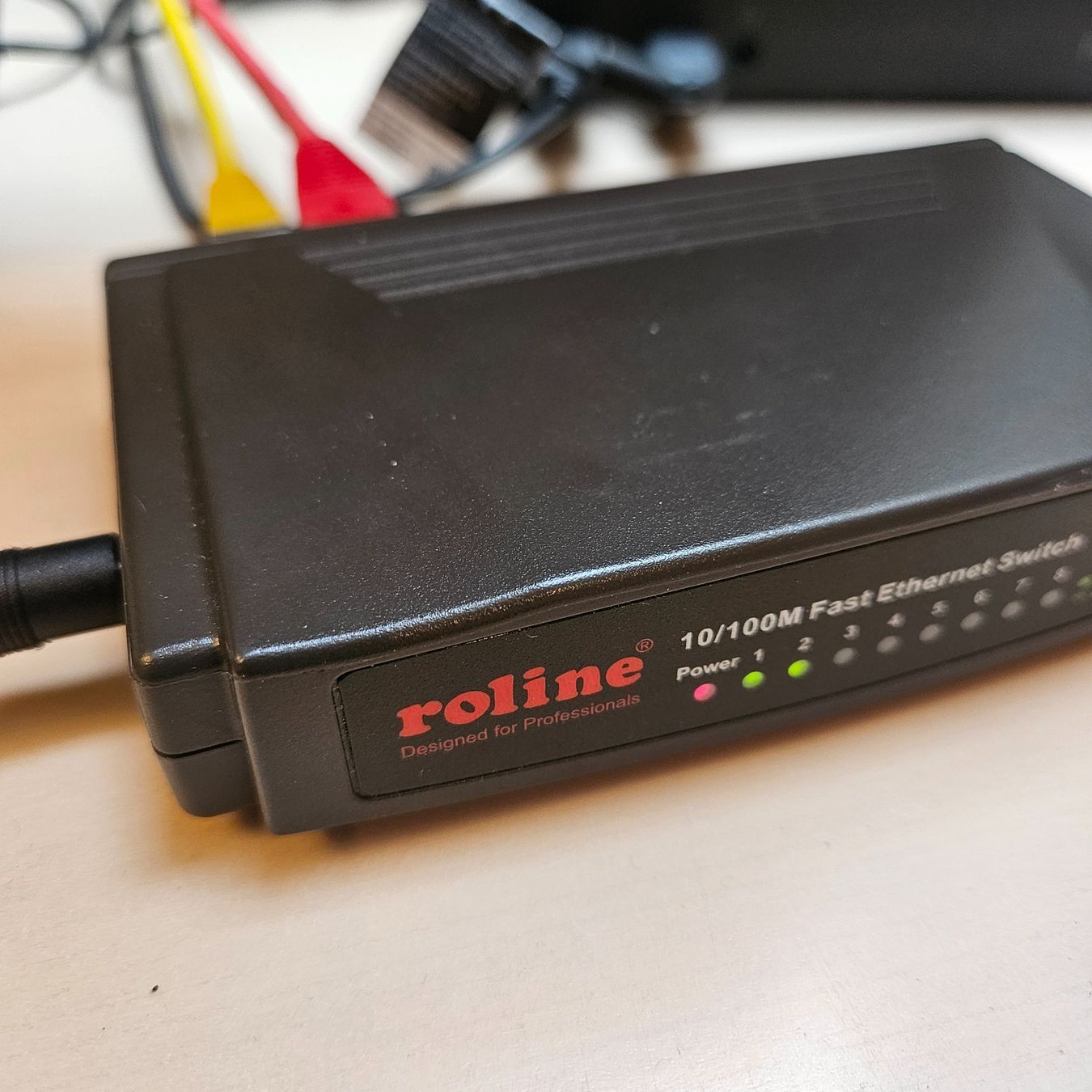 Hubs & Switches: Roline RS-105D; 8-Port Fast Ethernet Switch – Gebraucht aus Wettingen von Christianv 7