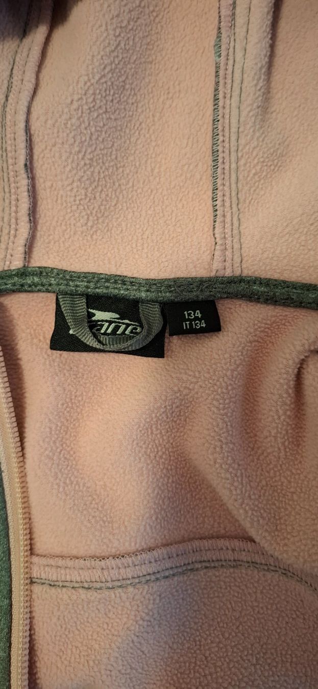 Giacche & Cappotti: Kinder Softshelljacke Grau Grösse 134 – Usato da Richterswil venduto da Palmer2012 2