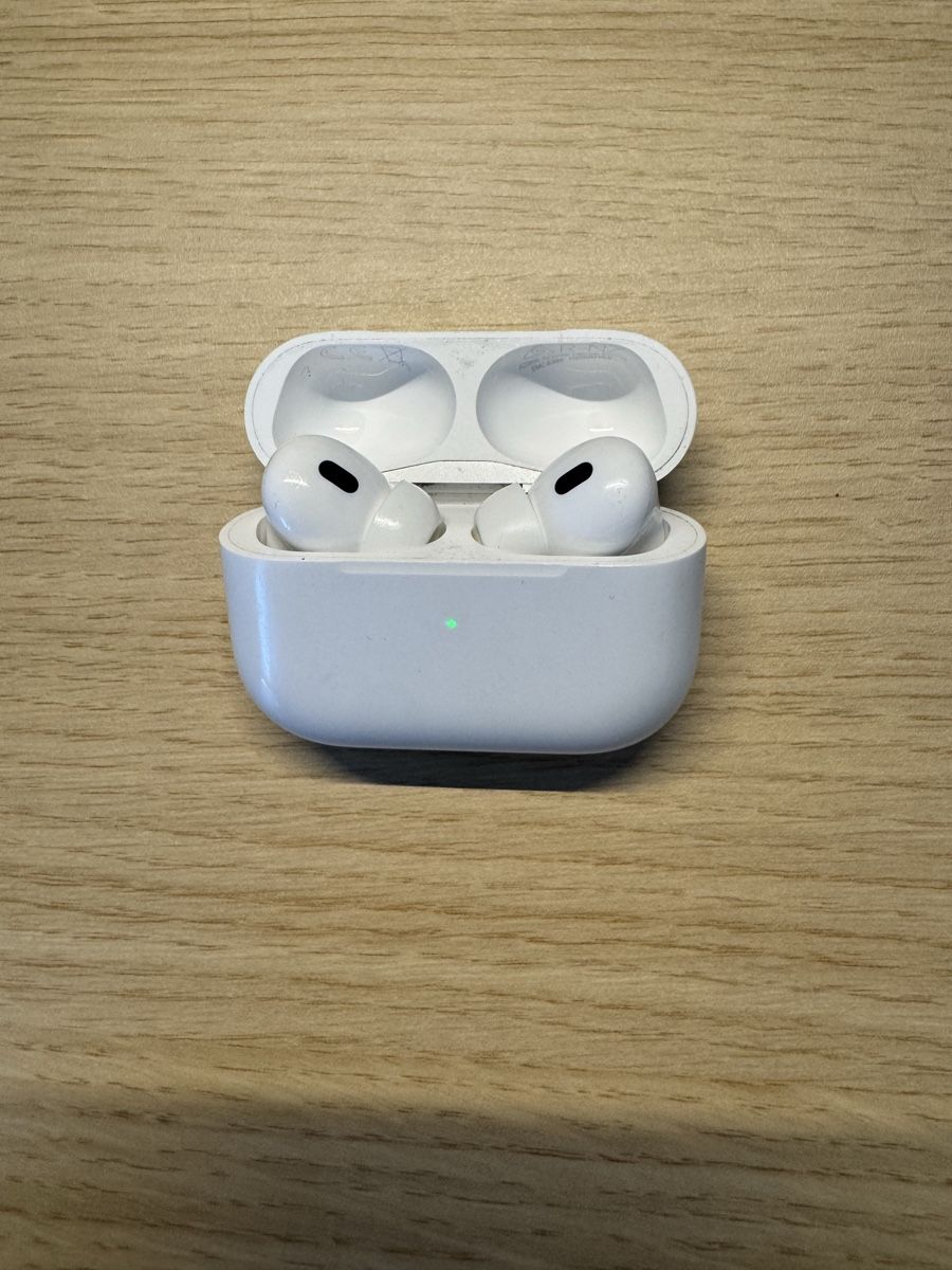Apple Kopfhörer: Airpods Pro 2nd Generation – Defekt aus Wuppenau von Simone-panicp 1