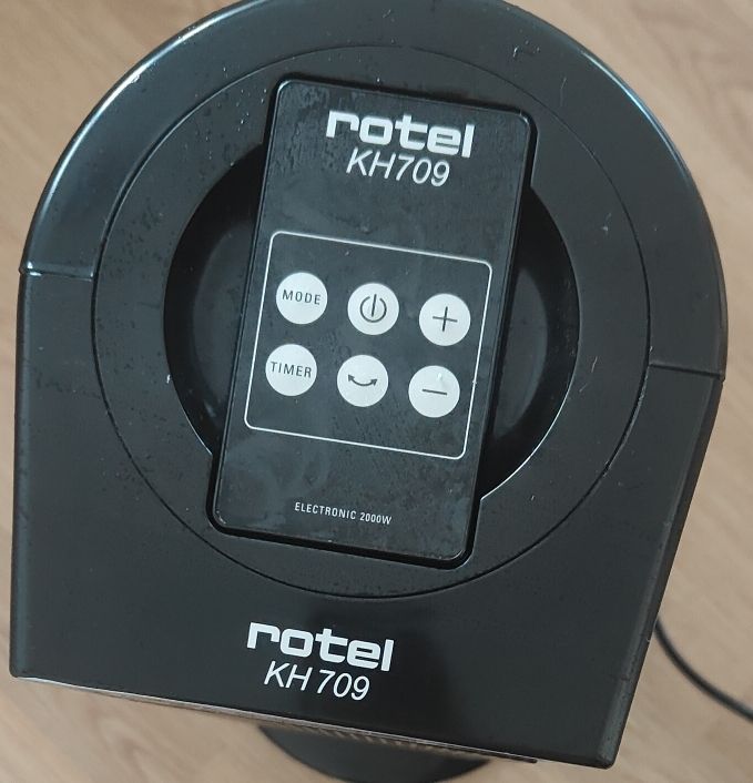 Rotel Radiatori: Chauffage céramique Rotel KH 709 avec télécommande – Nuovo (secondo la descrizione) da Biel/Bienne venduto da Edi5Roli3 1