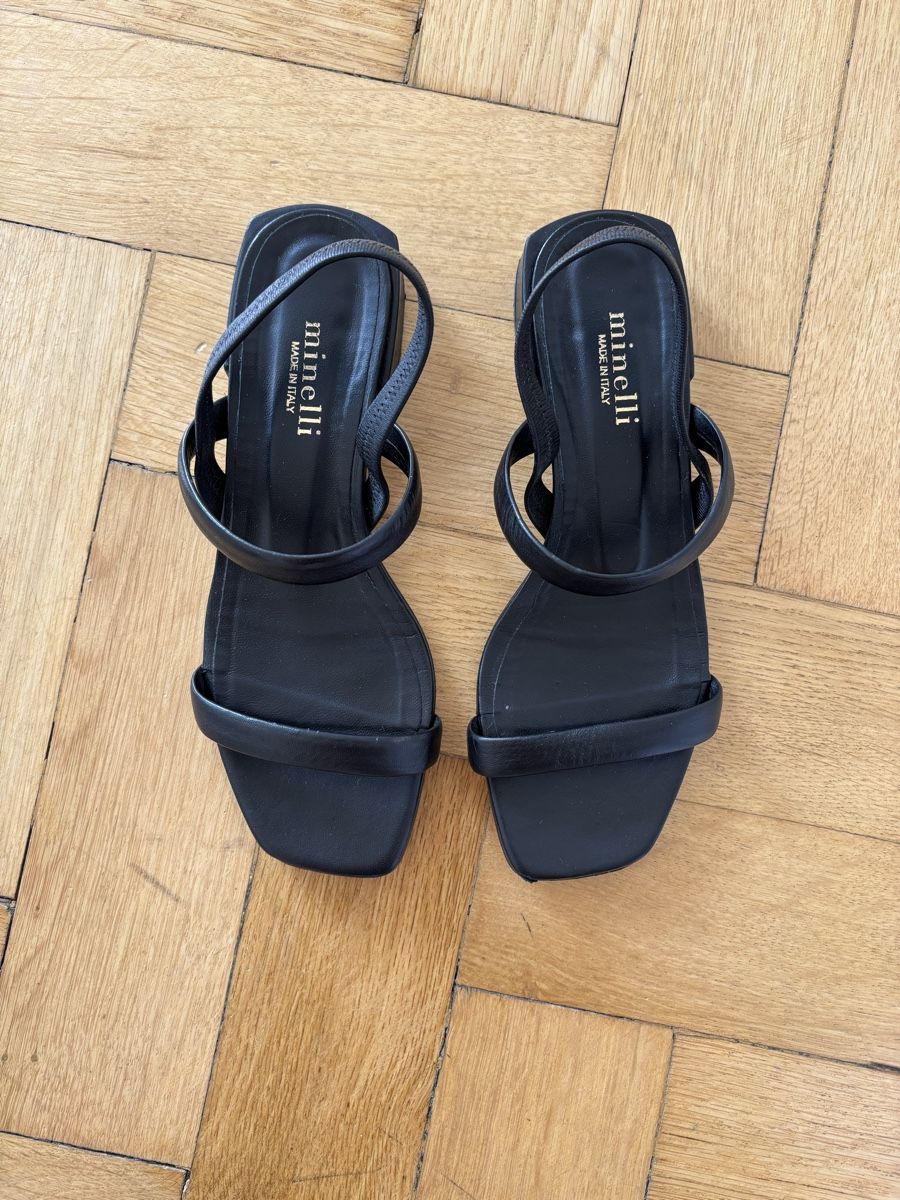 Damenschuhe: Sandalen Minelli Leder Schwarz Grösse 37 – Gebraucht aus Zürich von kat_k9ry 2