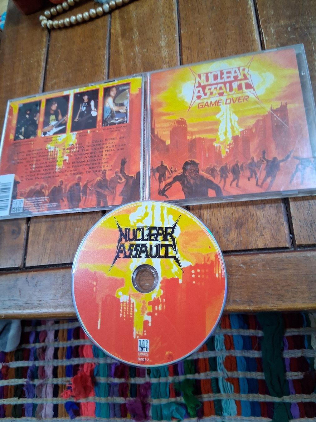 CD: nuclear assault- game.../the plague  – Usato da St-Cergue venduto da VeganWarrior