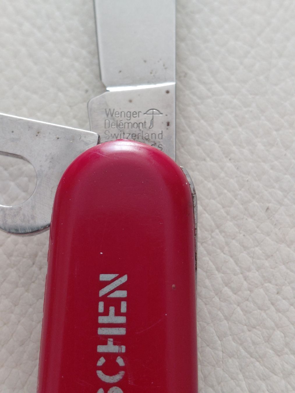 Wenger Coltelli tascabile: Taschenmesser Wenger Apprentice Feldschlösschen rot gebrauch – Usato da Belp venduto da mar_76s8 3