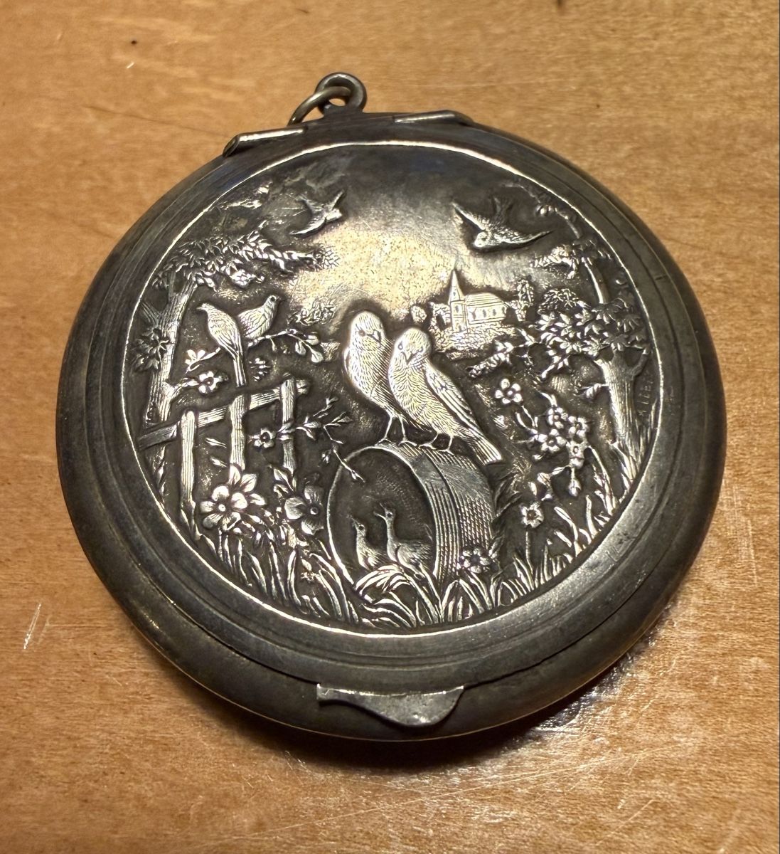 Accessori: Ancienne boîte à mouches en argent – Usato da Les Bayards venduto da aout