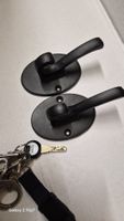 LOT  de 2 crochets en fer forge style ancienne