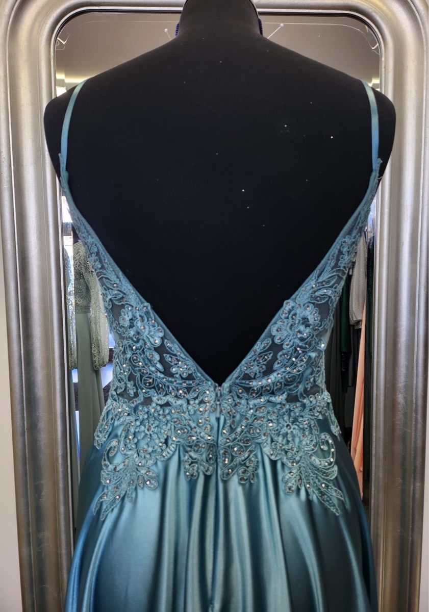 Kleider: Elegantes Abendkleid mit Spitze Gr. 34 – Neu (gemäss Beschreibung) aus Schlatt ZH von mak_wrr6 2