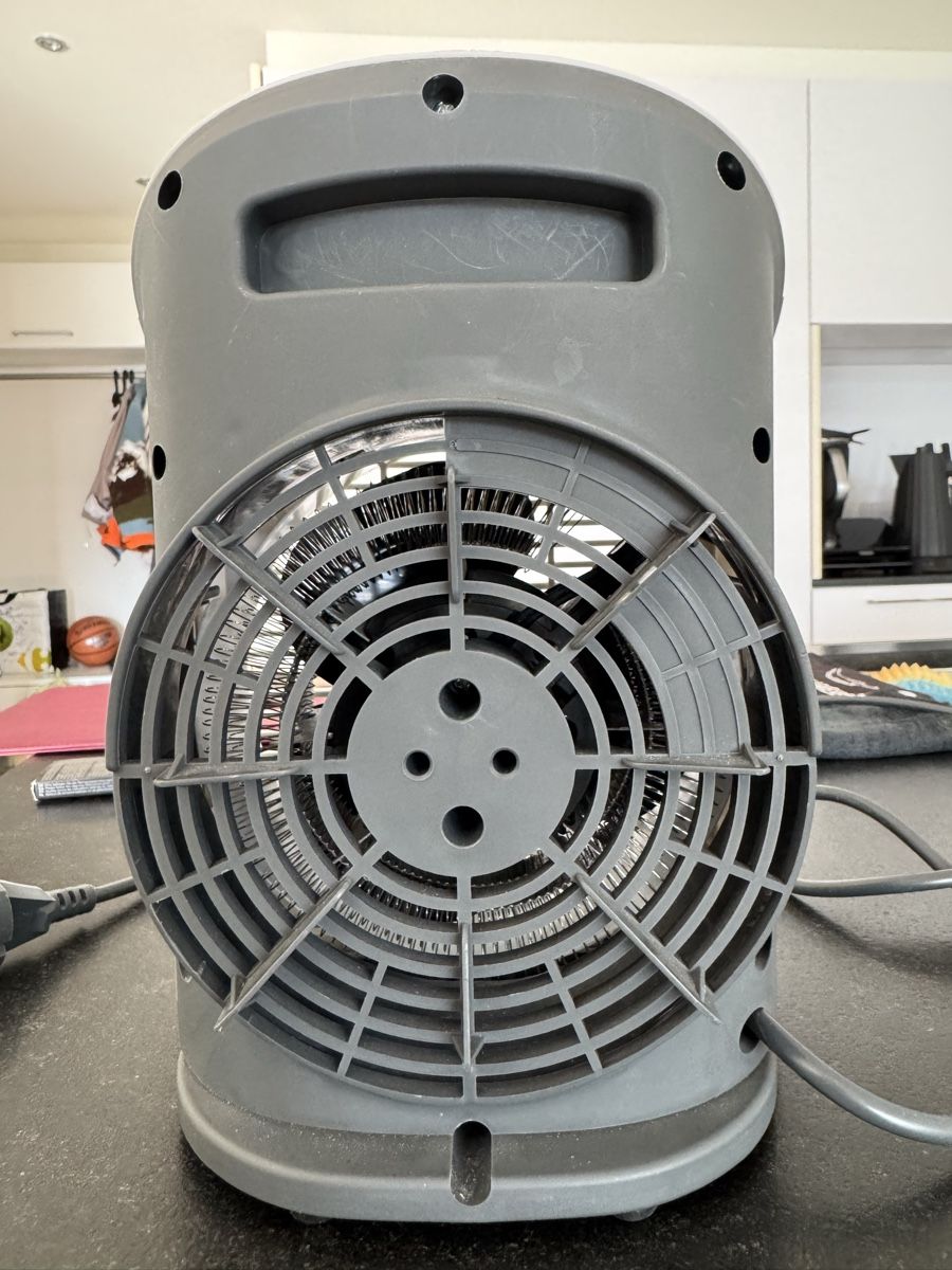 Radiatori: Fakir trend HL 100 Indoor – Nuovo (secondo la descrizione) da Balgach venduto da fad_jb55 3
