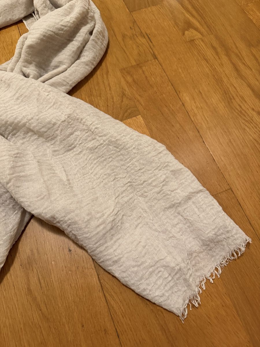 H&M Foulard & Sciarpe: Schal von H&M. – Usato da Adliswil venduto da StephanieAnnina 2