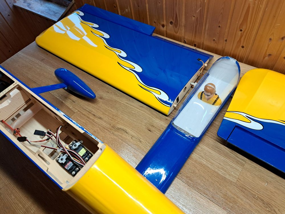 Elektro Flugzeug 6