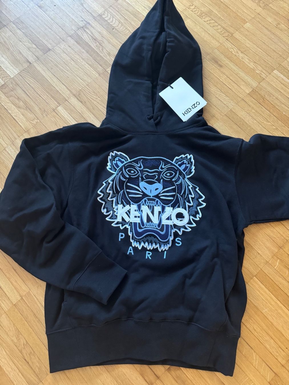 Kenzo Maglioni & Felpe: Kenzo Hoodies Gr. M /L schwarz – Nuovo e nell'imballaggio originale da Pfäffikon SZ venduto da EMMA0111