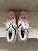 A vendre chaussures NIKE de basket filles, taille 39