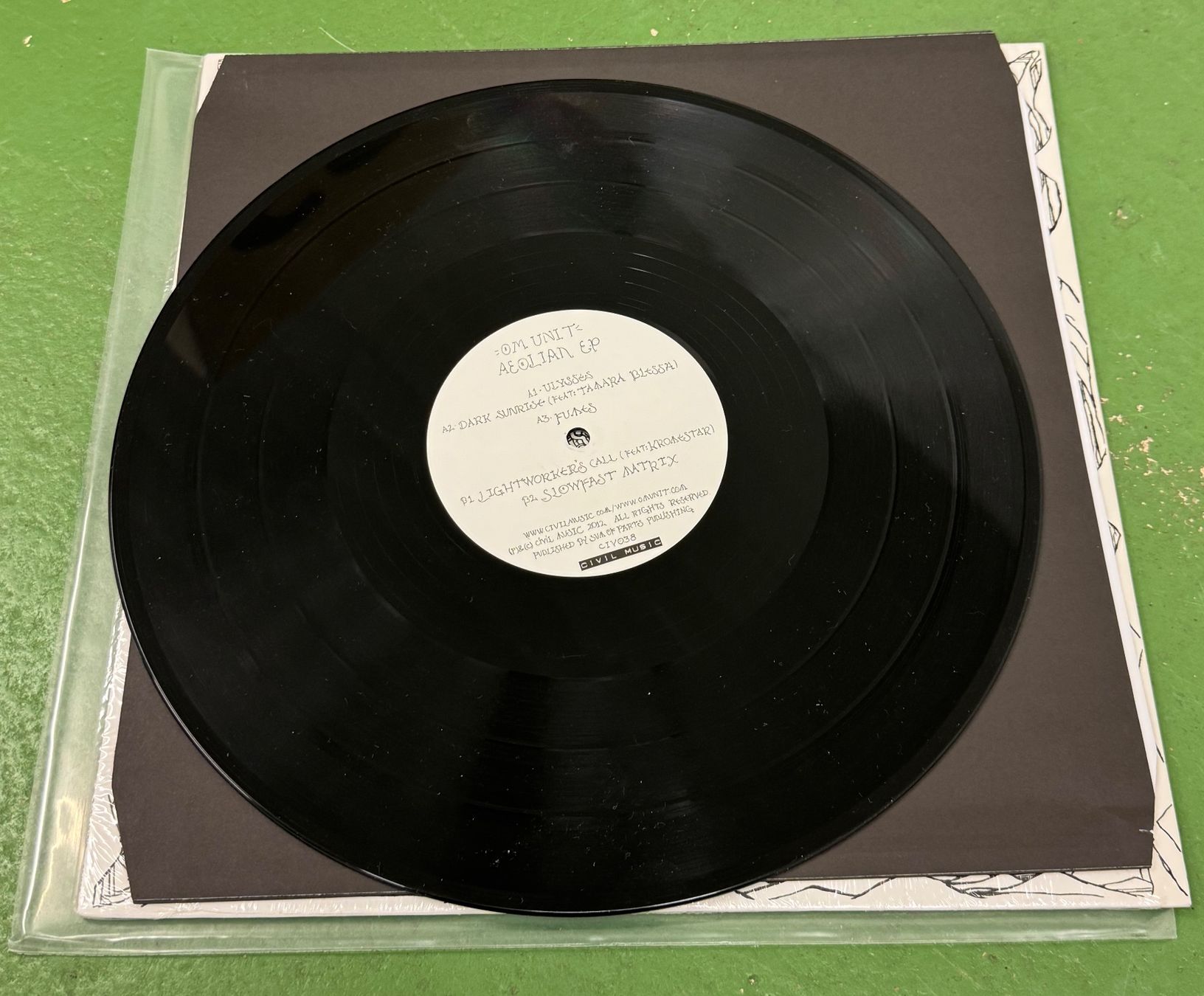 Dischi in vinile: Om Unit ‎– Aeolian – Usato da Basel venduto da Ostschweiz06 1