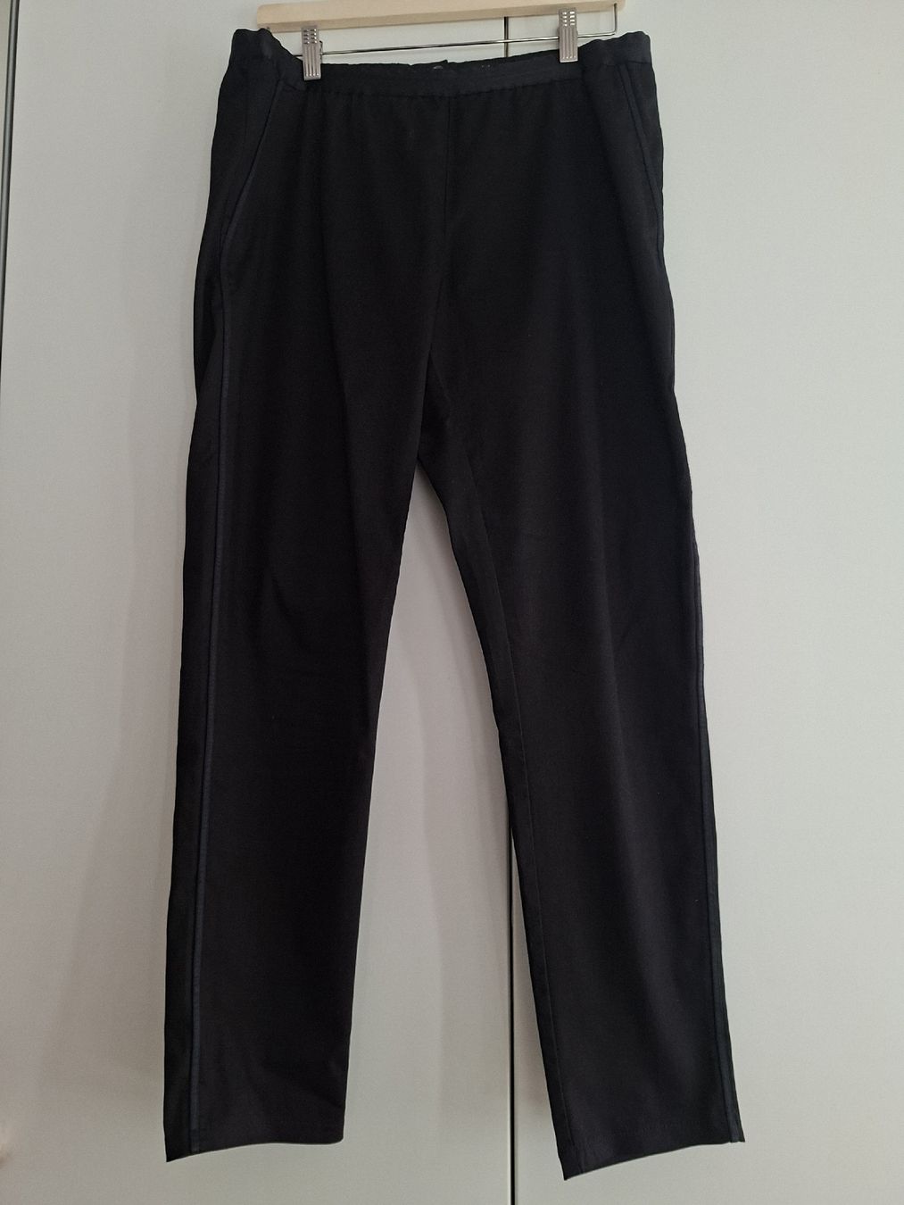 H&M Completi & Tailleur: Damensmoking – Usato da Oberengstringen venduto da Kimchimon 5
