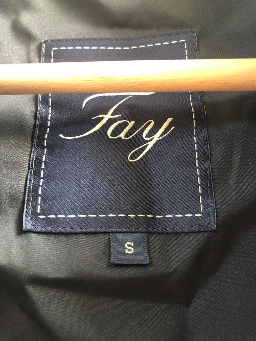 Fay Giacche: Fay trench coat size S – Usato da Lugano venduto da Vintage.Mood 3