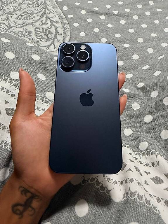 Portables: iPhone 15 Pro Max 256GB Blue Titan – D'occasion à Bassersdorf par rub_hb6j
